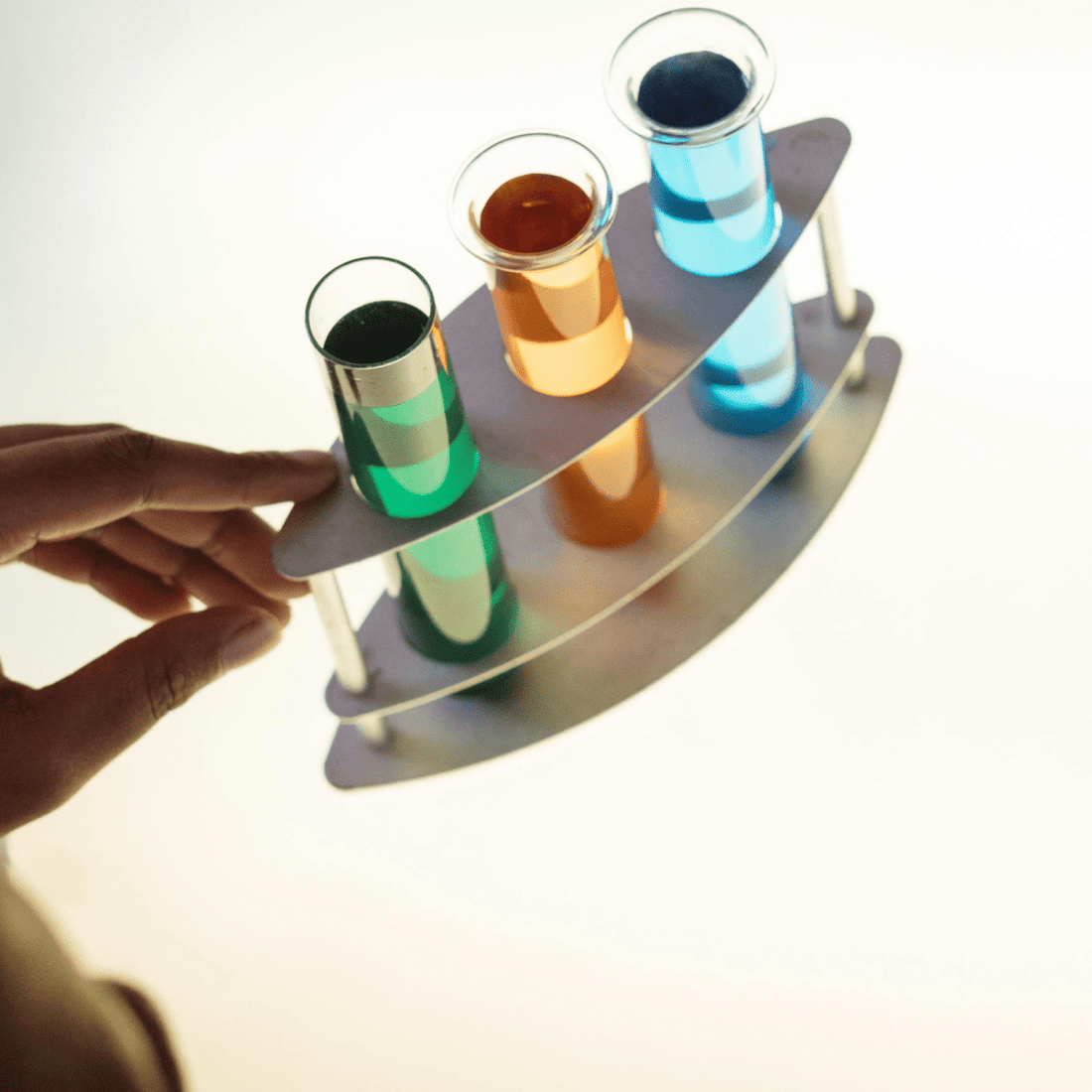 Ingredientes tóxicos en cuidado facial: qué evitar y cómo identificarlos - TEIA Cosméticos